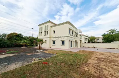 فيلا - 2 غرف نوم - 4 حمامات للايجار في 9B حي - مثلث قرية جميرا - دبي