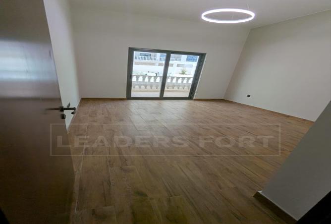 141907745 - Property Main Image