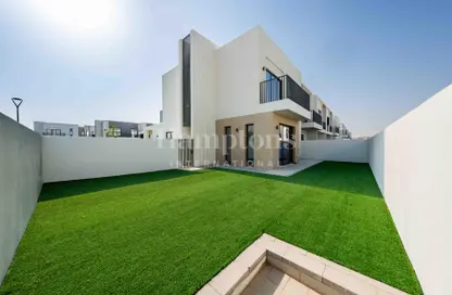 فيلا - 4 غرف نوم - 5 حمامات للايجار في جرينفيو 3 - اعمار الجنوبية - دبي الجنوب (مركز دبي العالمي) - دبي