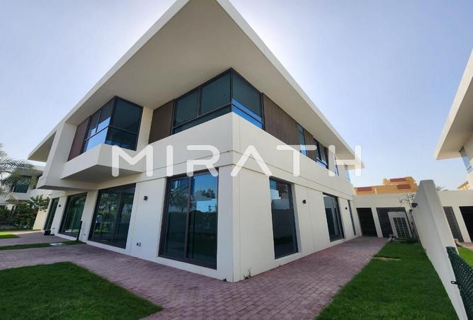 132007077 - Property Main Image