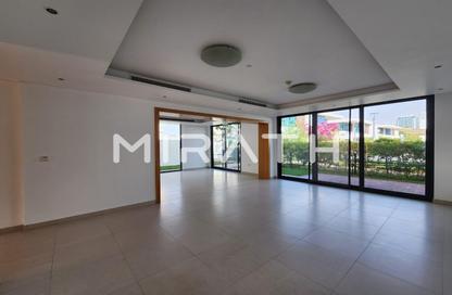 Villa - 4 Bedrooms - 5 Bathrooms for rent in Al Jafiliya Villas - Al Jafiliya - Dubai