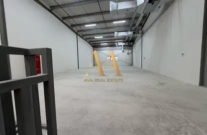 Warehouse - Studio - 1 Bathroom for rent in Al Warsan 2 - Al Warsan - Dubai