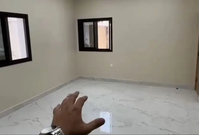 152825843 - Property Image 2