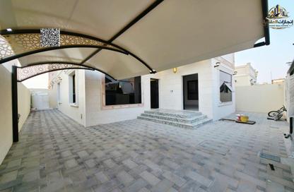 Villa - 4 - 6 for sale in Al Zaheya Gardens - Al Zahya - Ajman