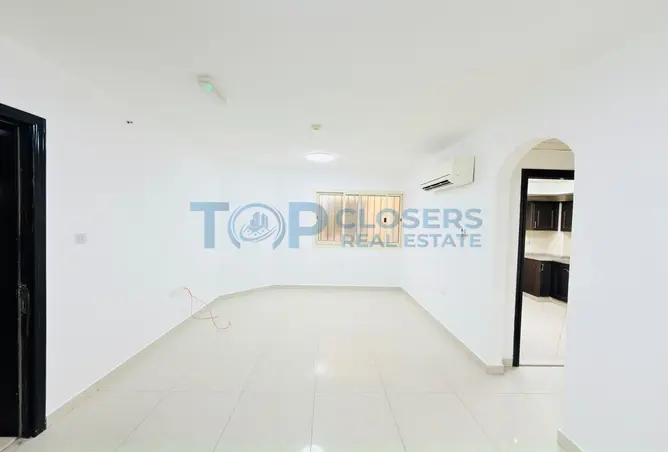 158702373 - Property Image 2