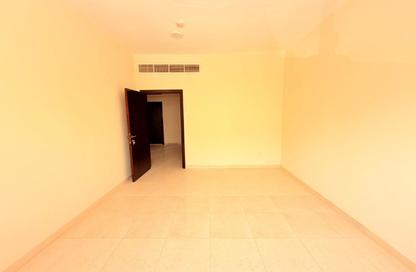 Apartment - 2 - 2 for rent in Fire Station Road - Muwaileh - Sharjah Apartment - 2 - 2 for rent in Fire Station Road - Muwaileh - Sharjah