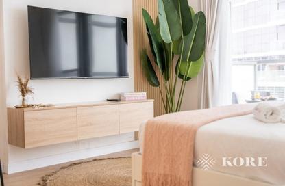 Apartment - Studio - 1 Bathroom for rent in Golf Vista 2 - Golf Vista - Golf Town - Damac Hills - Dubai