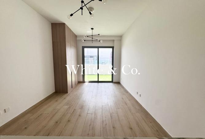 Studio | Vacant Unit | Pool View Apartment