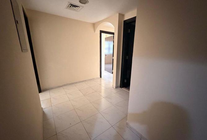 79854624 - صورة العقار 2