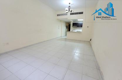 Apartment - Studio - 1 Bathroom for rent in Muhaisnah Plaza - Al Muhaisnah 4 - Al Muhaisnah - Dubai