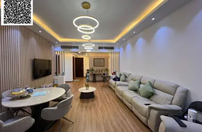 شقة - 2 غرف نوم - 3 حمامات للايجار في أورينت تاور 1 - أورينت تاور - البستان - عجمان