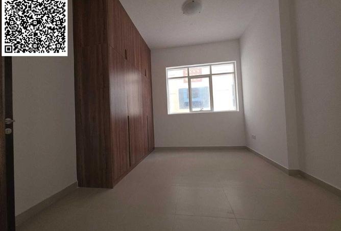92727843 - Property Image 3