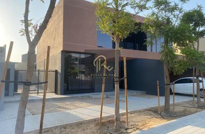 Villa - 4 - 6 for sale in Saro - Masaar - Tilal City - Sharjah