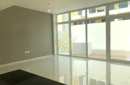 تاون هاوس - 3 غرف نوم - 3 حمامات للايجار في كاميليا - داماك هيلز 2 - دبي