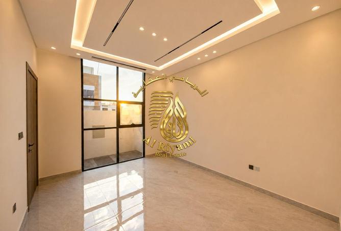 138757857 - Property Image 3