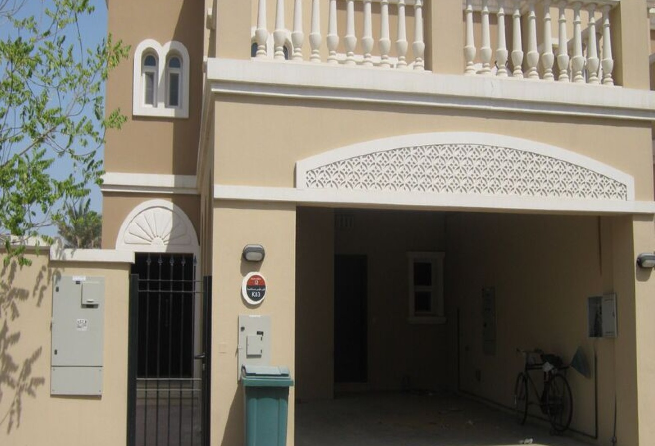 VILLA FOR RENT | READY TO MOVE IN | MAIDS ROOM gallery image