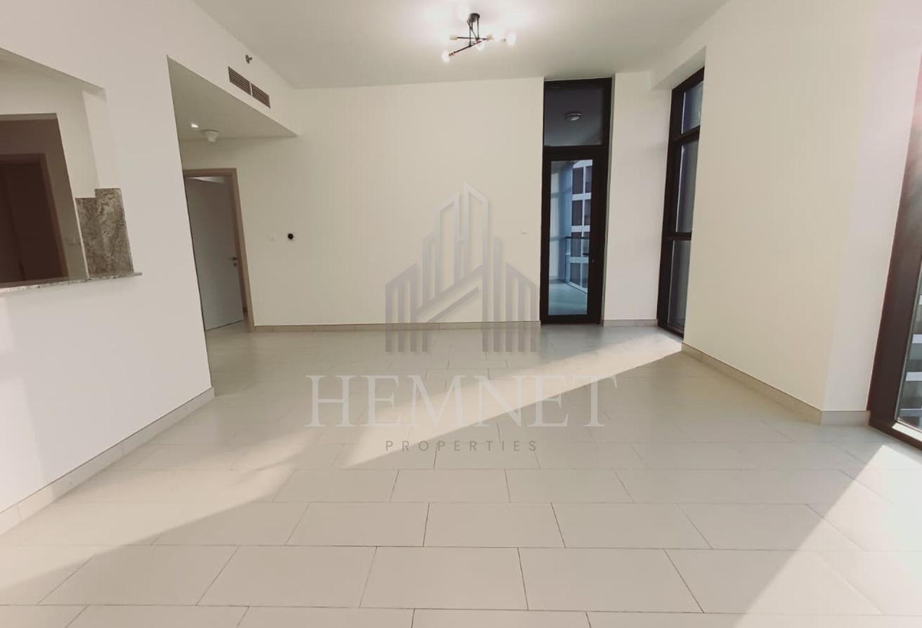 Best Layout 1BR | Near Metro | Chiller Free photo 4