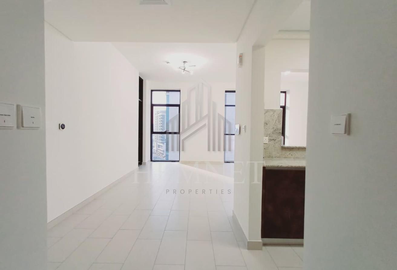 Best Layout 1BR | Near Metro | Chiller Free photo 2