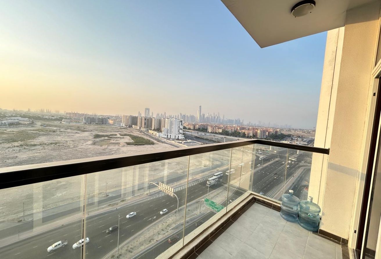 1 BR | Convertible to 2 Beds| Multiple Units gallery image