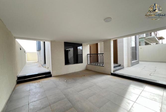 83659491 - Property Image 2