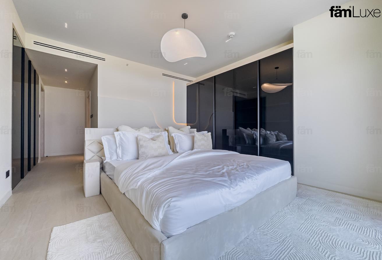 Fully Upgraded | Rare Corner Unit | Vacant Now photo 20