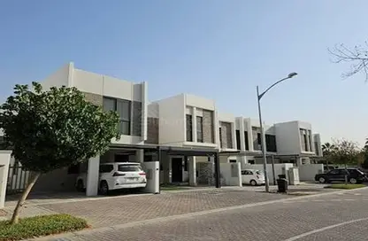 Townhouse - 3 Bedrooms - 4 Bathrooms for sale in Juniper - Damac Hills 2 - Dubai Townhouse - 3 Bedrooms - 4 Bathrooms for sale in Juniper - Damac Hills 2 - Dubai