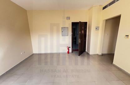 Apartment - 1 Bedroom - 1 Bathroom for rent in Fire Station Road - Muwaileh - Sharjah Apartment - 1 Bedroom - 1 Bathroom for rent in Fire Station Road - Muwaileh - Sharjah