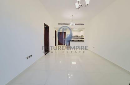 Apartment - 1 Bedroom - 2 Bathrooms for rent in Emerald Jadaf 1 - Al Jaddaf - Dubai