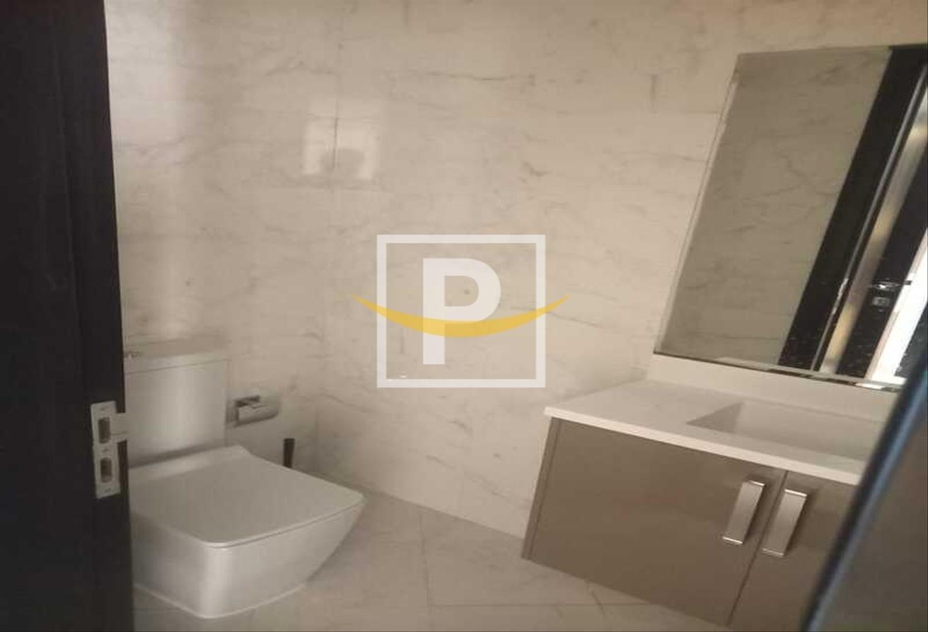 Prime Location | Spacious 1BR | Community View photo 17