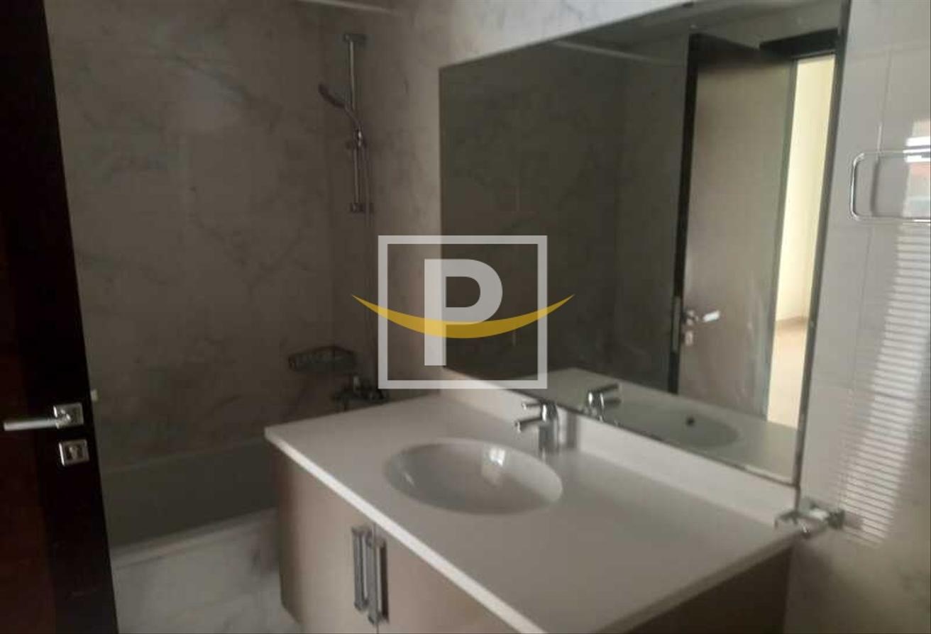 Prime Location | Spacious 1BR | Community View photo 12