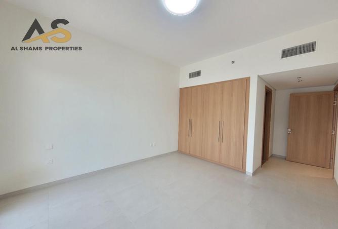 123833237 - Property Image 3