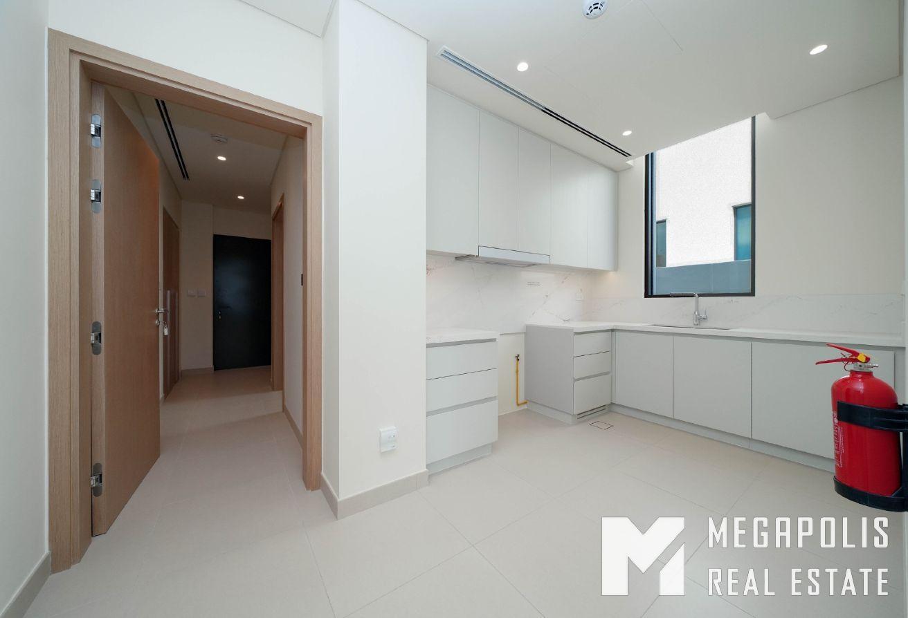 Basement | Rooftop | Lagoon View | Landscaped photo 18