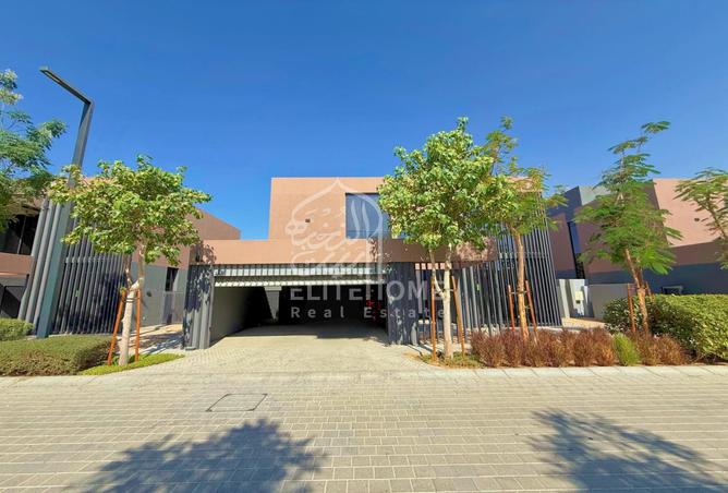 128825941 - Property Main Image