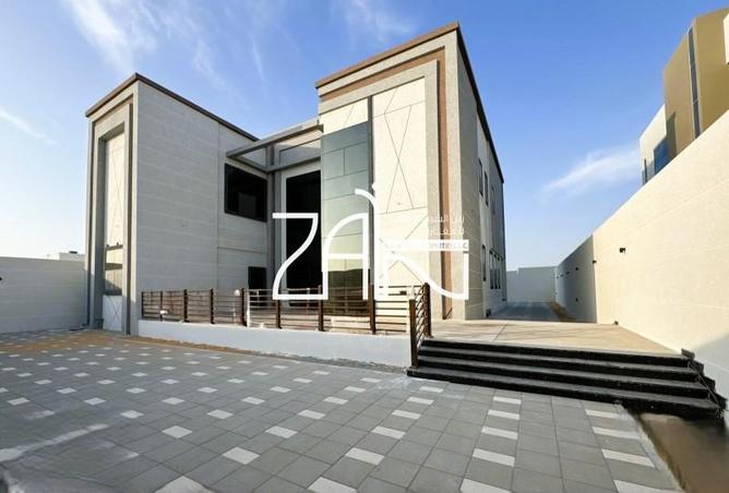 2P0kWNi08Ke - Property Image 2