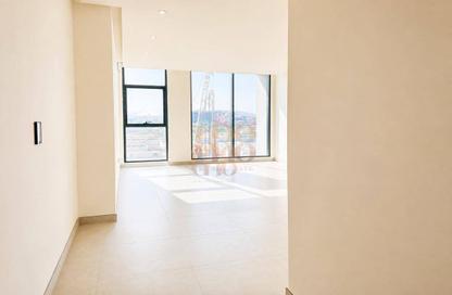 Apartment - 2 Bedrooms - 2 Bathrooms for rent in Aras Heights - Majan - Dubai