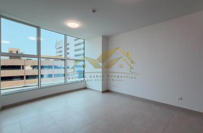 Apartment - 1 Bedroom - 2 Bathrooms for rent in DXB Tower - Sheikh Zayed Road - Dubai