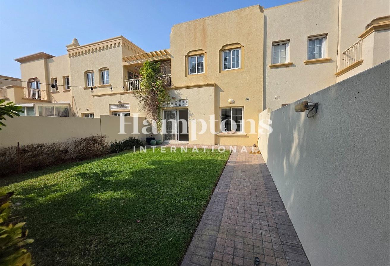 2 Bed Plus Study I Managed By Hamptons photo 11