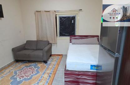 Apartment - Studio - 1 Bathroom for rent in Al Majaz Tower - Al Majaz - Sharjah