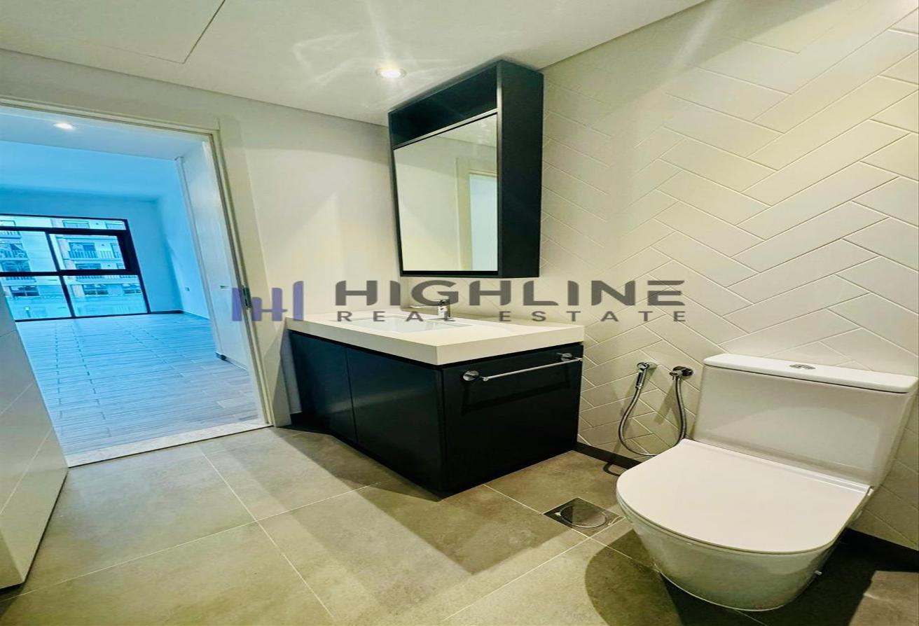 Stunning Pool View | 2 Parking | Best Layout | Clubhouse Amenities photo 10