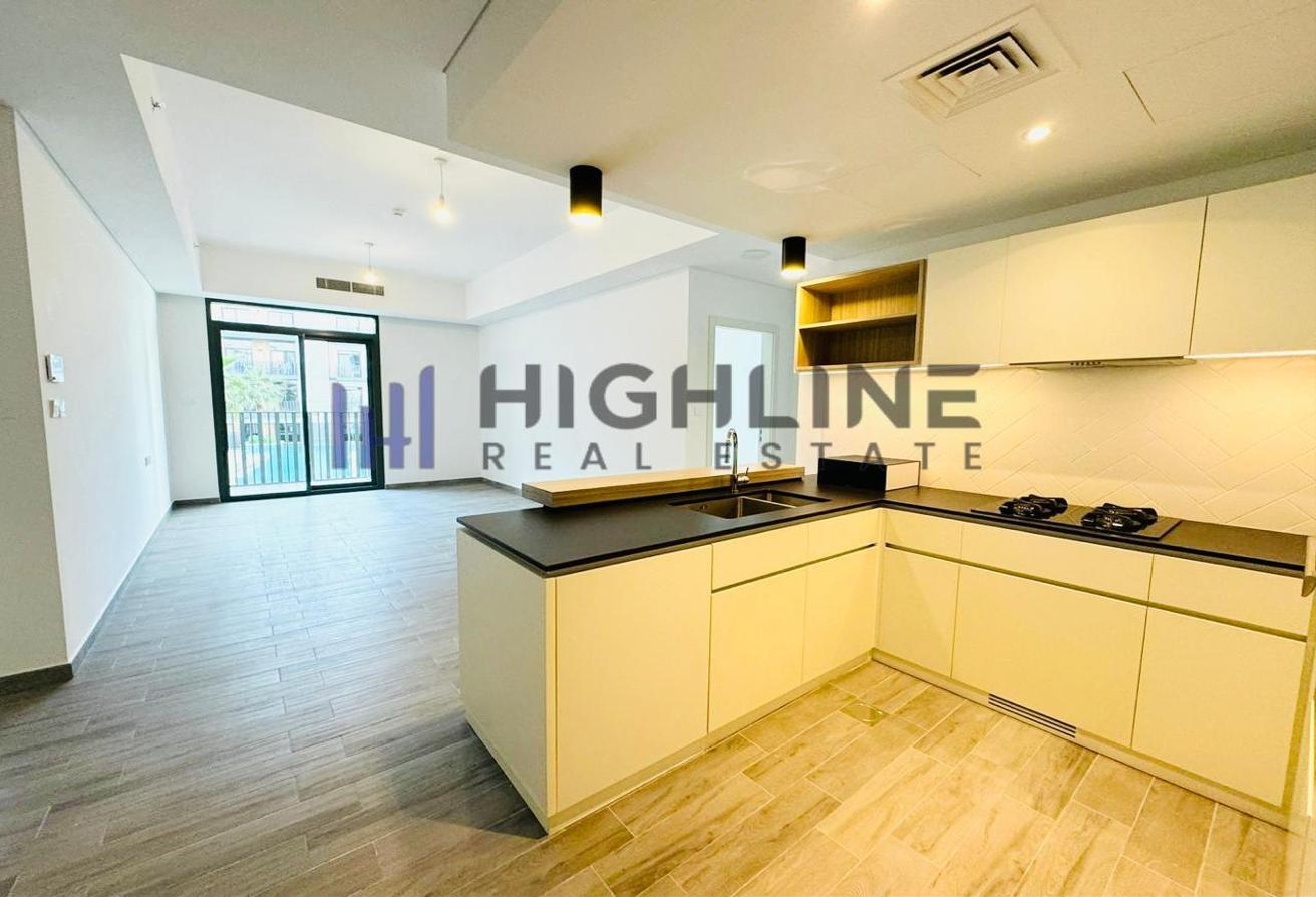 Stunning Pool View | 2 Parking | Best Layout | Clubhouse Amenities photo 8