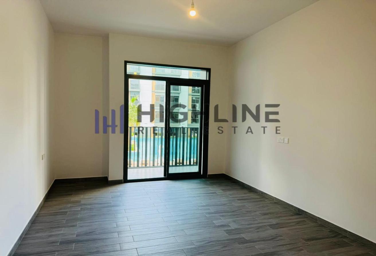 Stunning Pool View | 2 Parking | Best Layout | Clubhouse Amenities photo 4