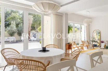 Townhouse - 3 Bedrooms - 4 Bathrooms for sale in Alma 1 - Alma - Arabian Ranches - Dubai