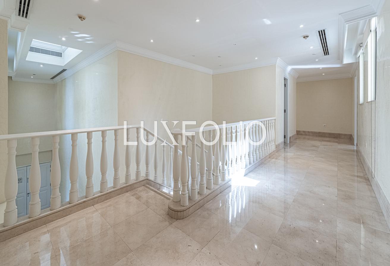 Private Pool | Bills Included | Vacant Soon photo 19