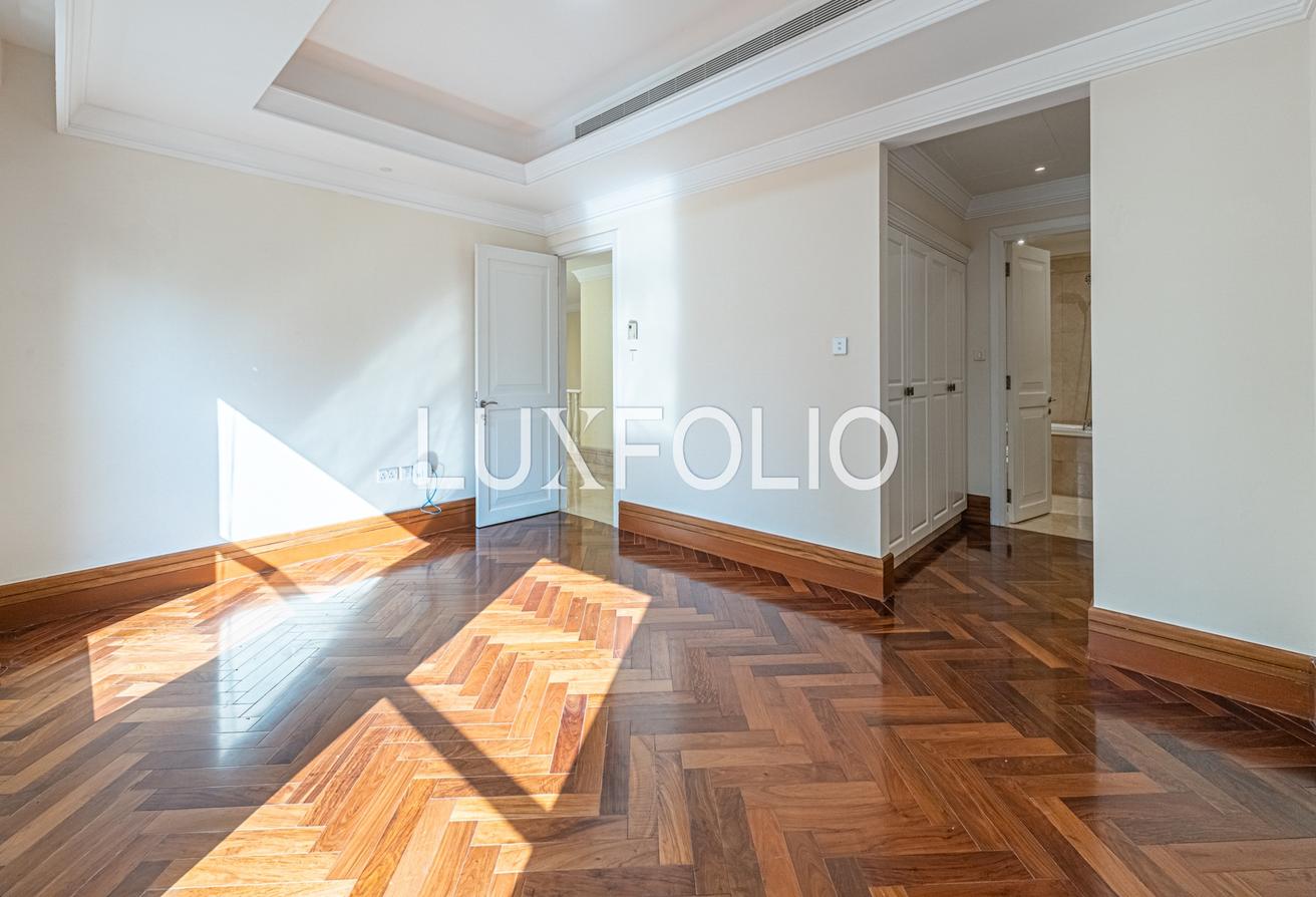 Private Pool | Bills Included | Vacant Soon photo 24