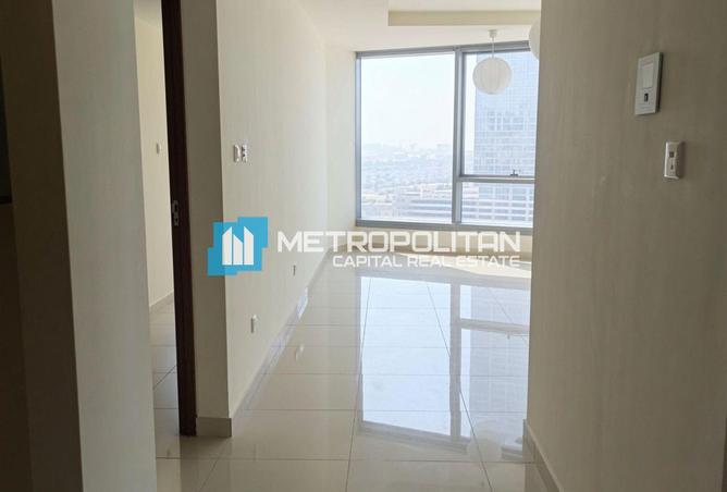 98266982 - Property Image 2