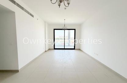 Apartment - 2 - 3 for rent in Dubai Studio City - Dubai