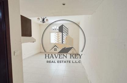 Apartment - Studio - 1 for rent in Fire Station Road - Muwaileh - Sharjah