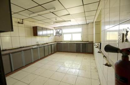 Staff Accommodation - Studio - 7+ Bathrooms for rent in Al Sajaa S - Al Sajaa - Sharjah