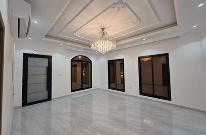 Villa - 5 Bedrooms - 7 Bathrooms for rent in Al Helio 1 - Al Helio - Ajman