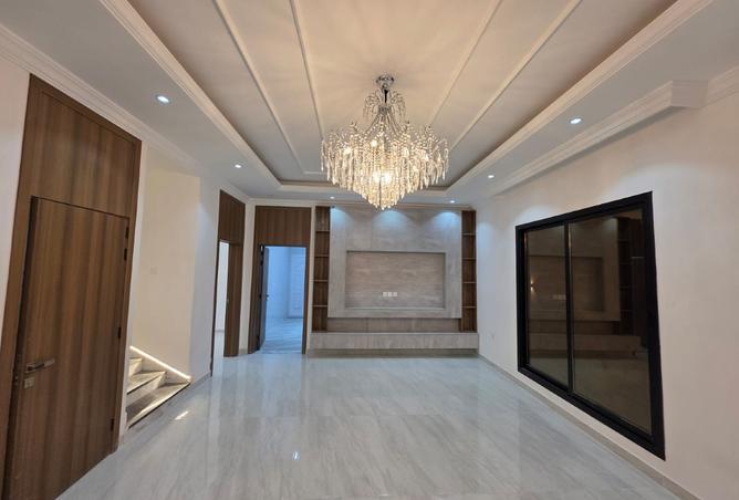 137008131 - Property Image 3